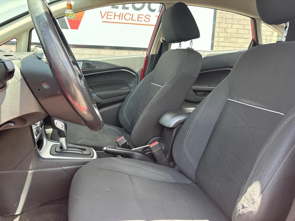 Ford Fiesta 4dr Sdn SE 2014