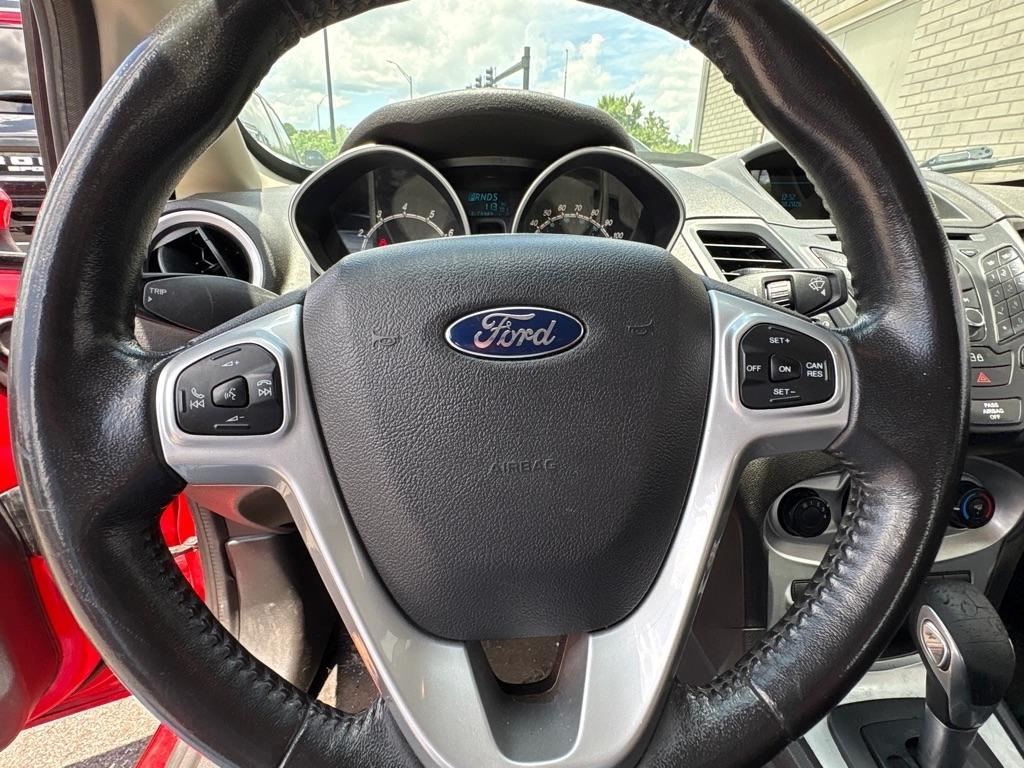 Ford Fiesta 4dr Sdn SE 2014