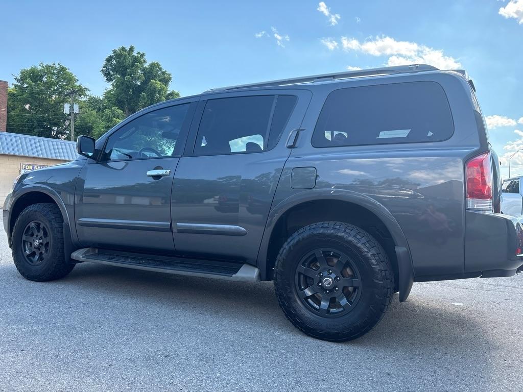 Nissan Armada 4WD 4dr SV 2012