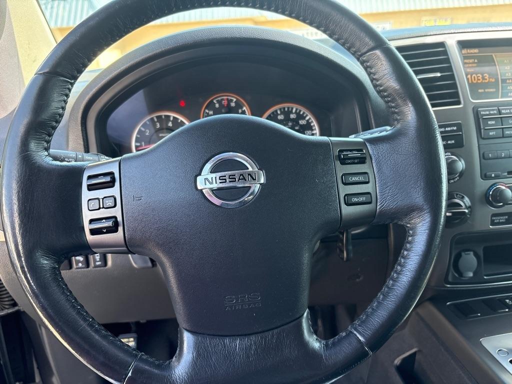 Nissan Armada 4WD 4dr SV 2012