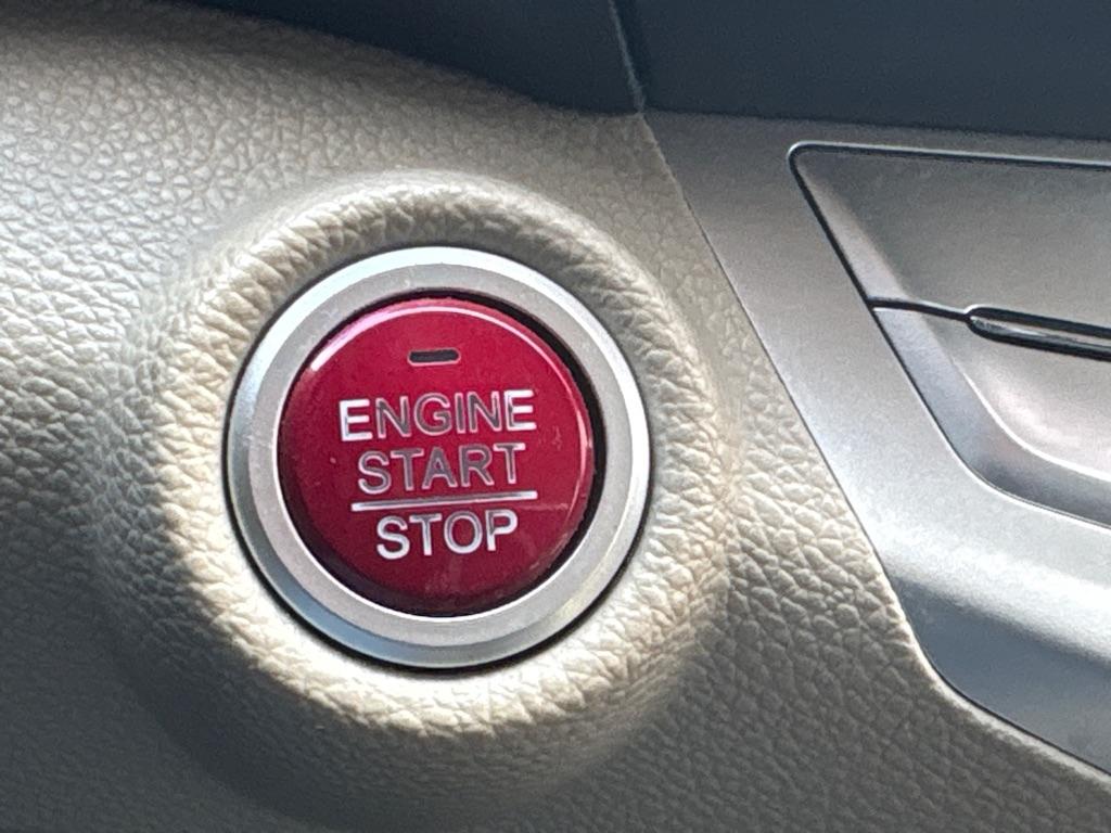 Honda Accord Sedan 4dr V6 Auto EX-L w/Navi 2014