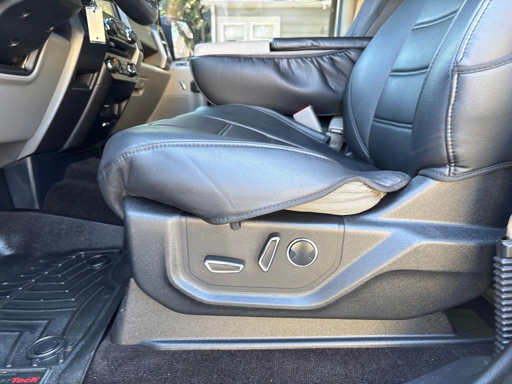Ford F-150 4WD SuperCrew 145" XLT 2016