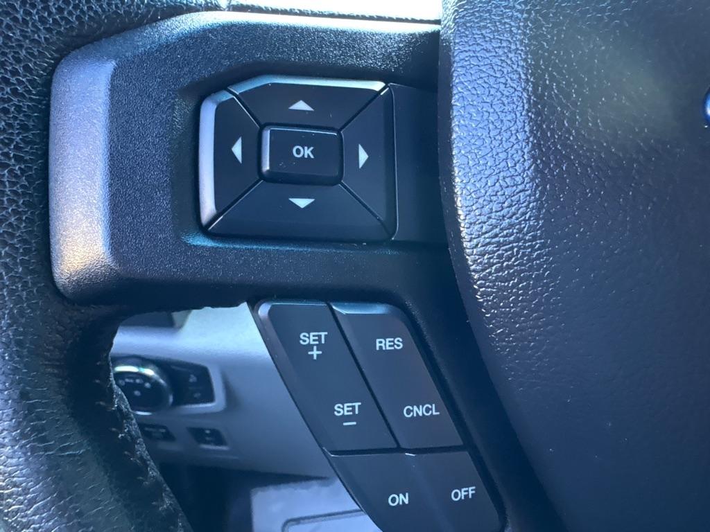 Ford F-150 4WD SuperCrew 145" XLT 2016