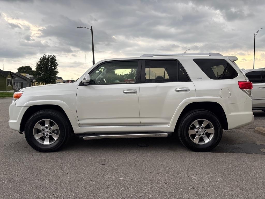 2012 4Runner photo 3