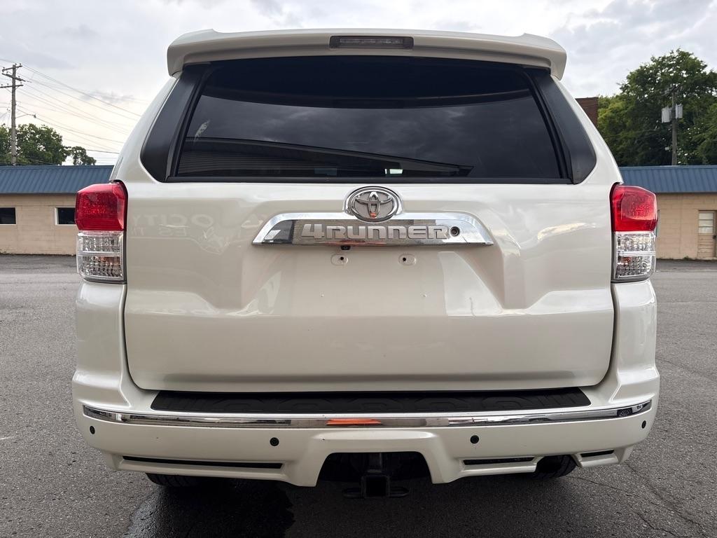 2012 4Runner photo 5