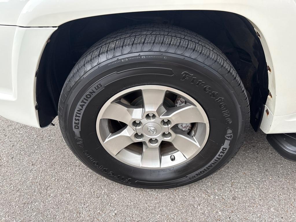 2012 4Runner photo 9