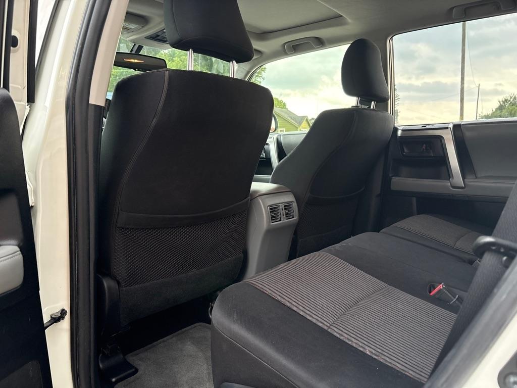 2012 4Runner photo 12
