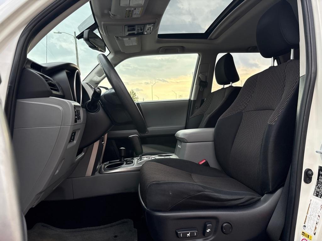 2012 4Runner photo 15