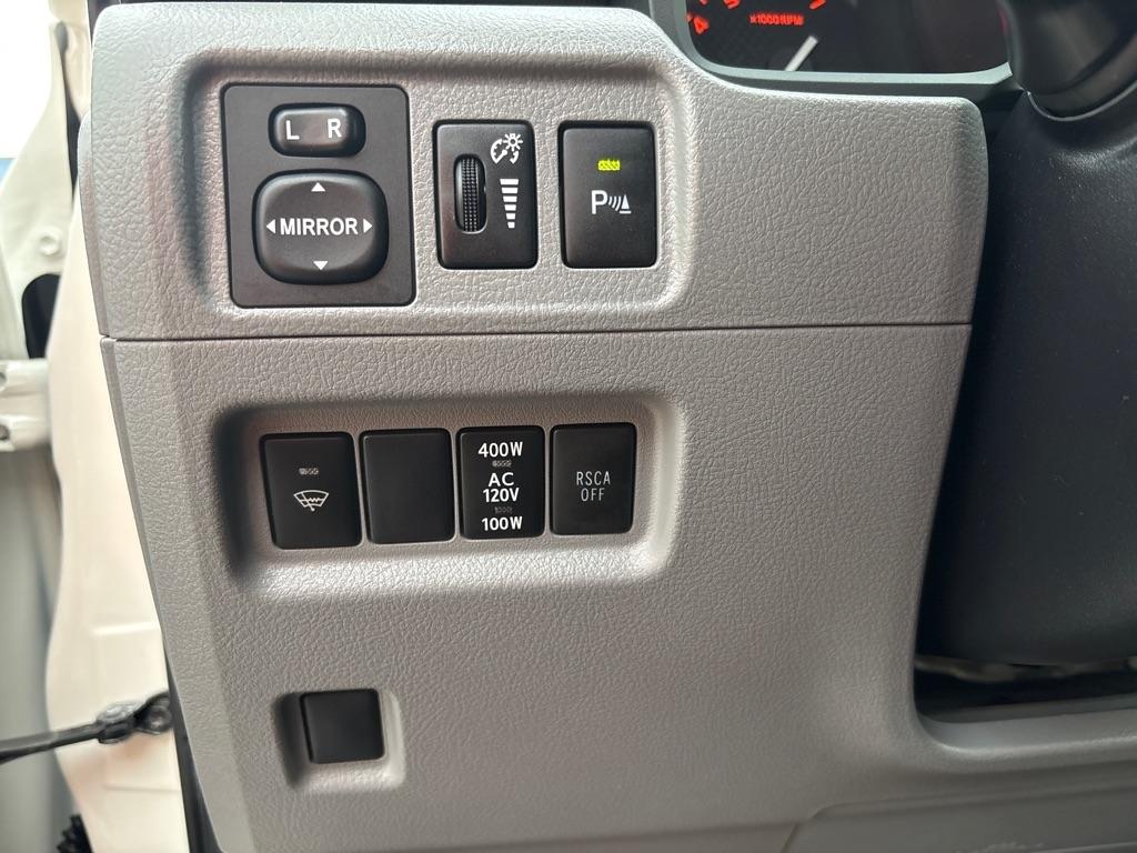 2012 4Runner photo 17