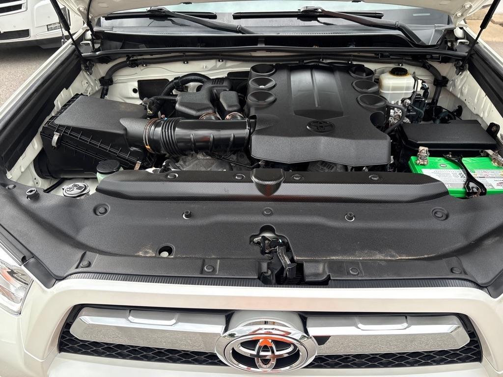 2012 4Runner photo 28