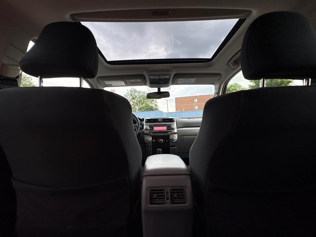 2012 4Runner photo 30