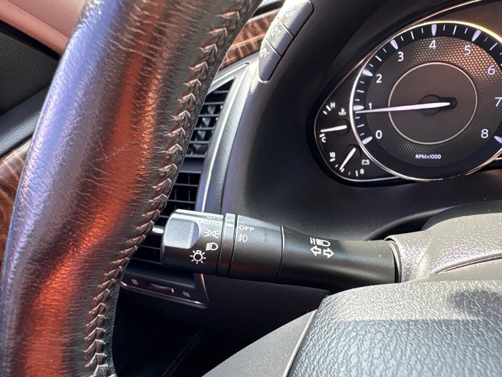 Nissan Armada 4x4 SL 2020