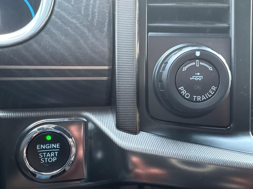 Ford F-150 4WD SuperCrew 145" Platinum 2021