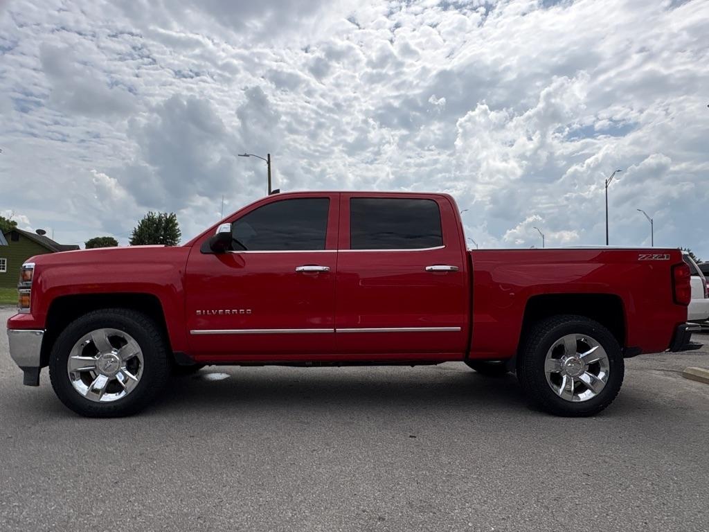 Chevrolet Silverado 1500 4WD Crew Cab 143.5" LTZ w/2LZ 2015