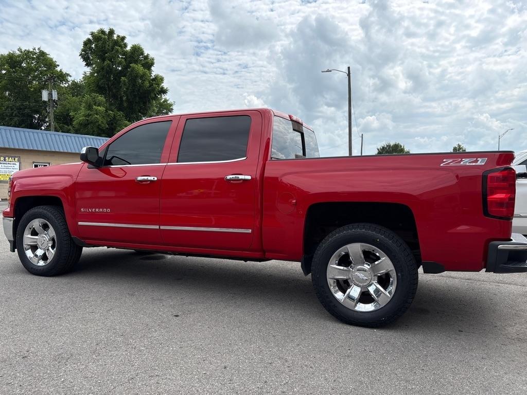 Chevrolet Silverado 1500 4WD Crew Cab 143.5" LTZ w/2LZ 2015