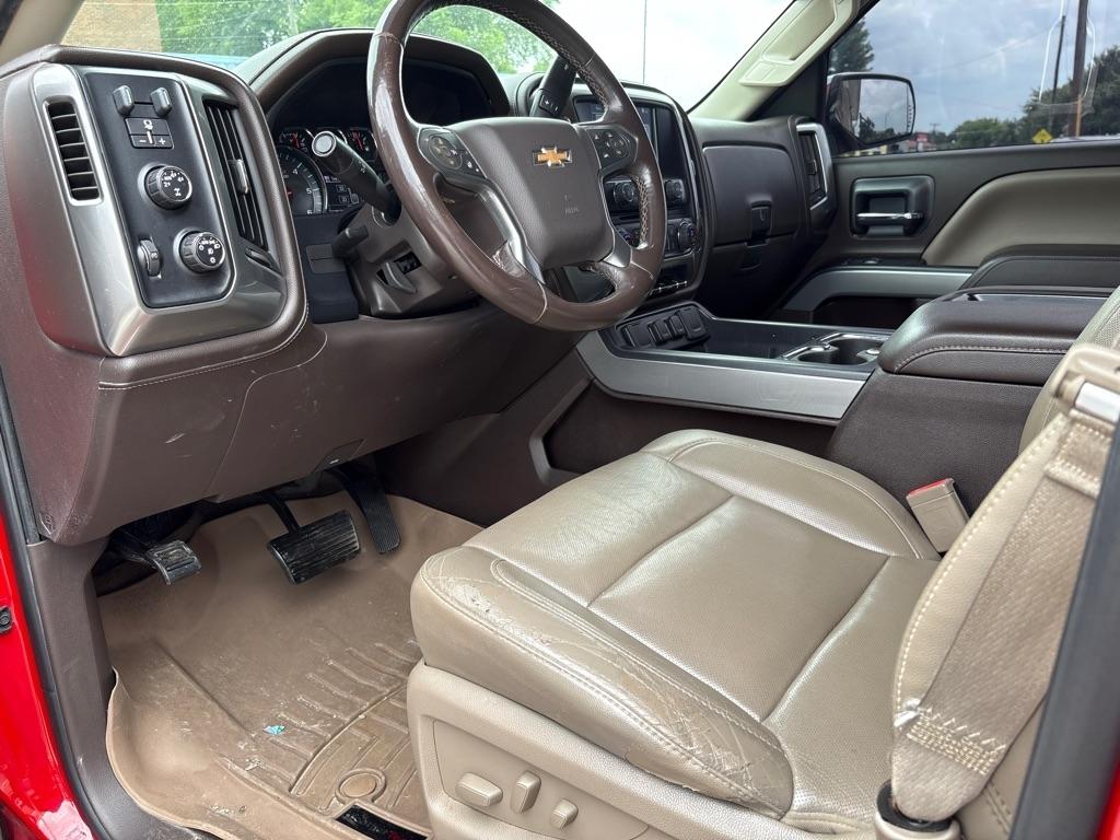 Chevrolet Silverado 1500 4WD Crew Cab 143.5" LTZ w/2LZ 2015