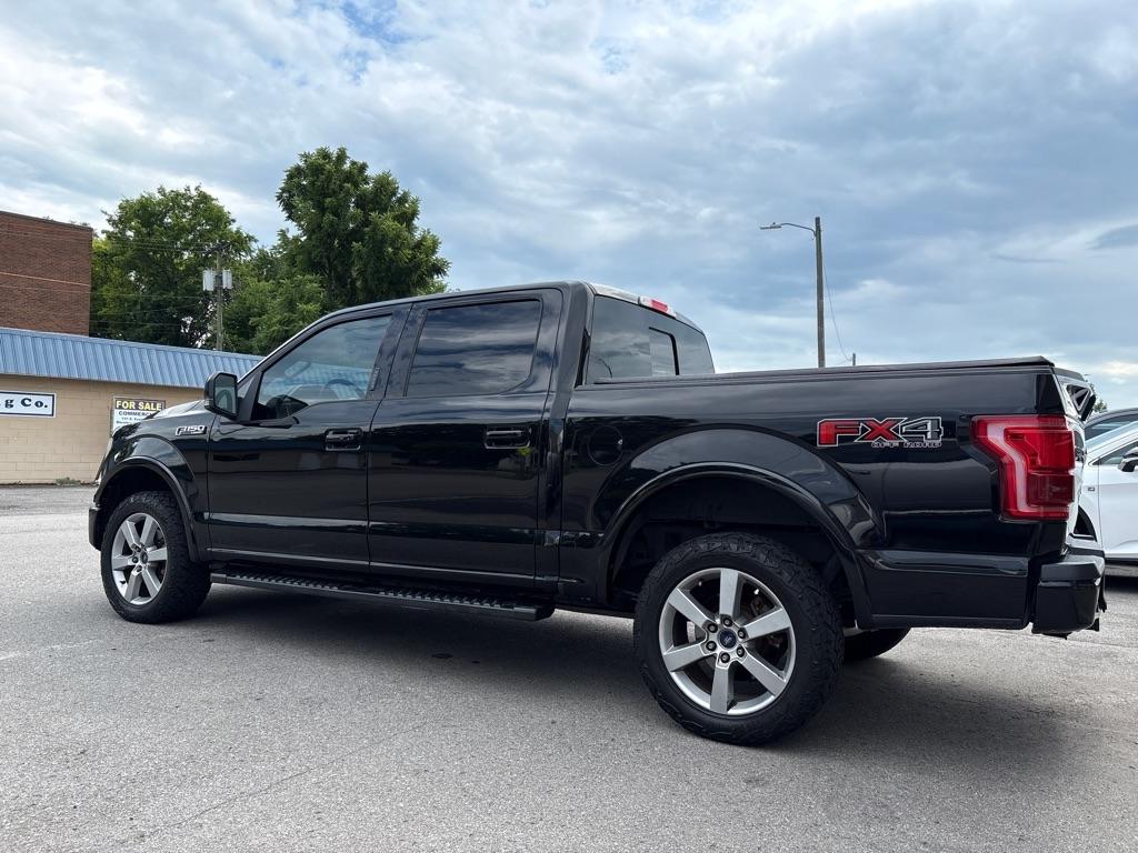Ford F-150 4WD SuperCrew 145" Lariat 2016