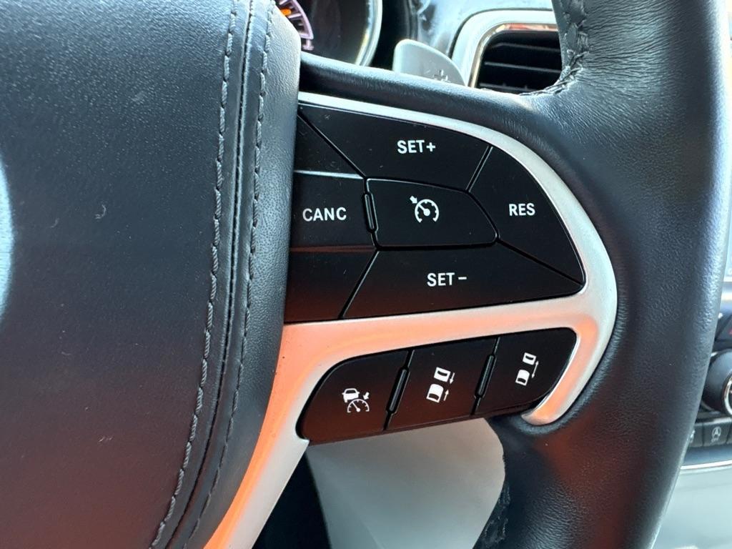 Jeep Grand Cherokee Summit 4x2 2018