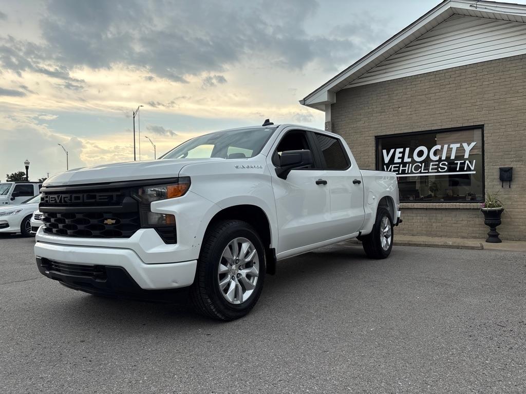 2022 Chevrolet Silverado 1500 2WD Crew Cab 147" Custom