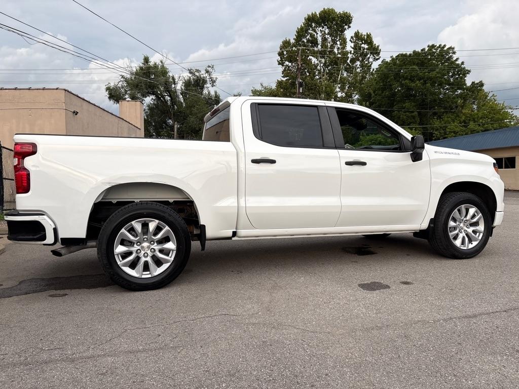 Chevrolet Silverado 1500 2WD Crew Cab 147" Custom 2022