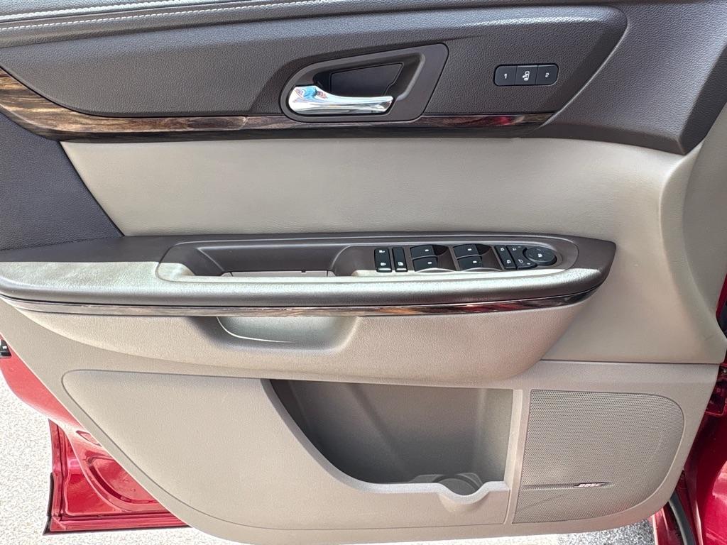 GMC Acadia FWD 4dr Denali 2014