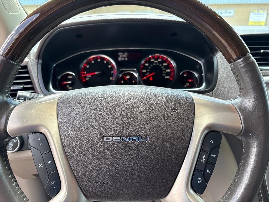 GMC Acadia FWD 4dr Denali 2014