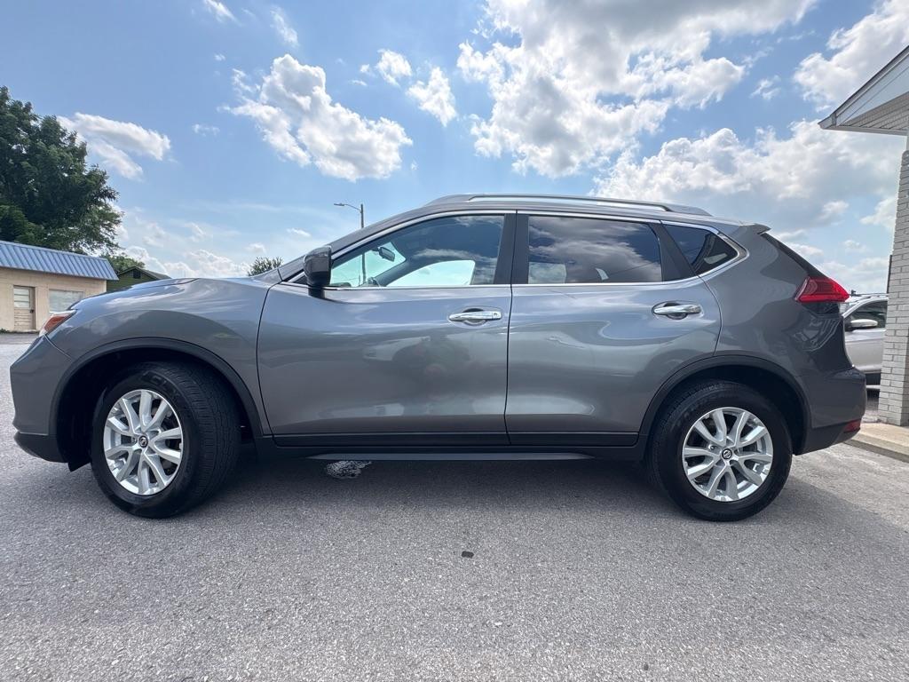 2017 Rogue photo 3