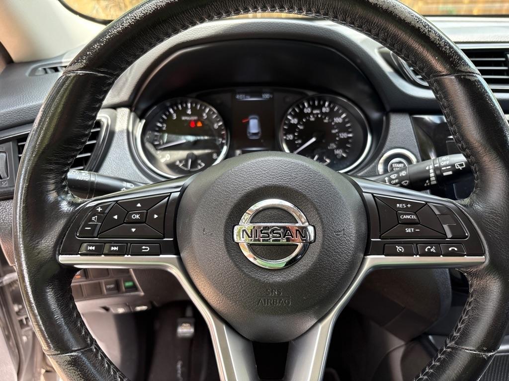 2017 Rogue photo 20