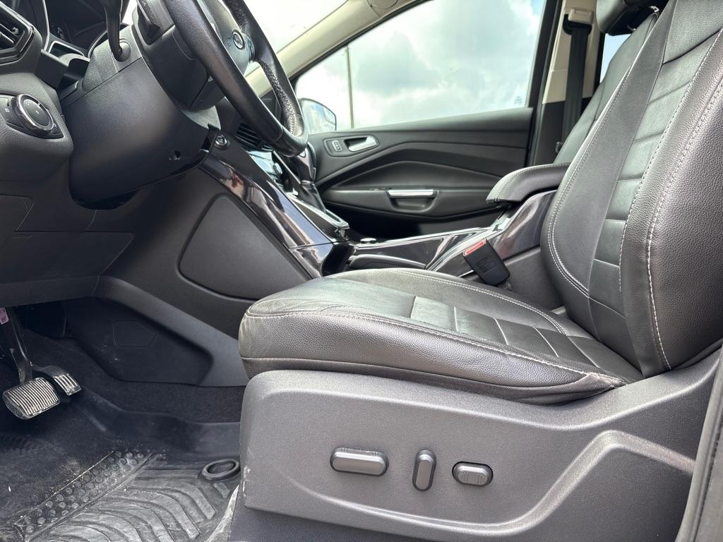 Ford Escape FWD 4dr Titanium 2014