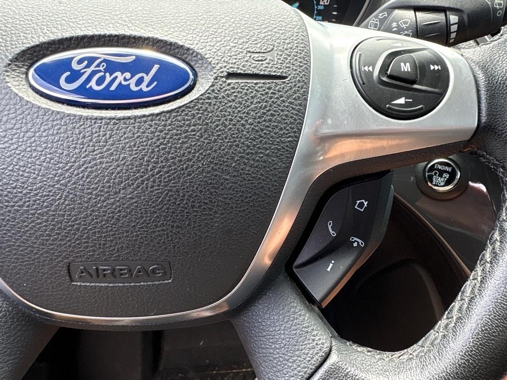 Ford Escape FWD 4dr Titanium 2014