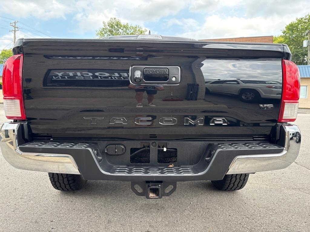 Toyota Tacoma 4WD TRD Off Road Double Cab 5' Bed V6 MT (Natl) 2019