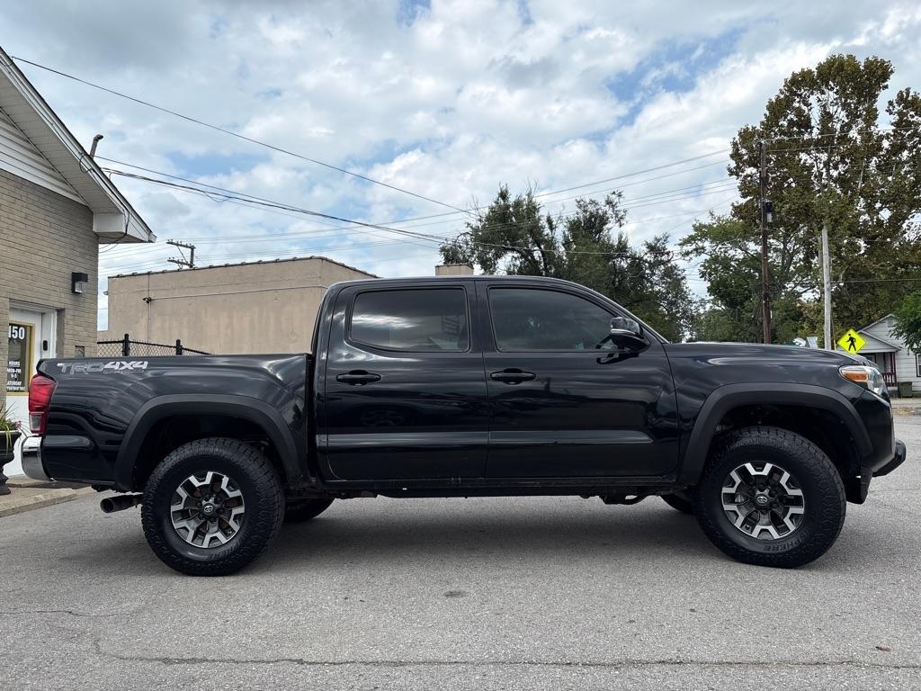 Toyota Tacoma 4WD TRD Off Road Double Cab 5' Bed V6 MT (Natl) 2019