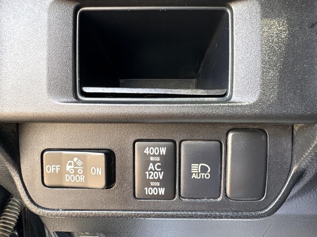 Toyota Tacoma 4WD TRD Off Road Double Cab 5' Bed V6 MT (Natl) 2019