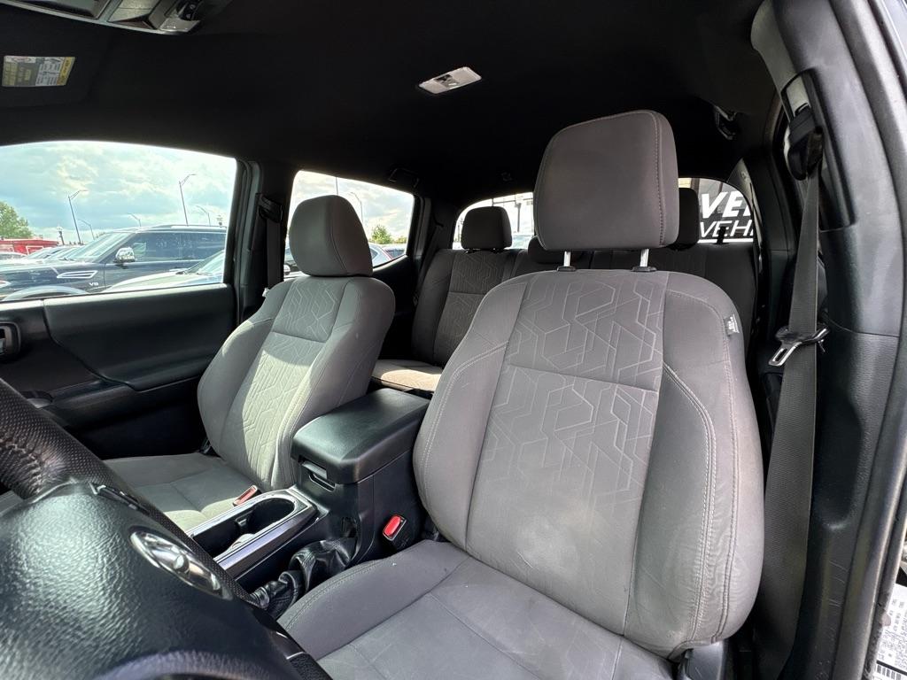 Toyota Tacoma 4WD TRD Off Road Double Cab 5' Bed V6 MT (Natl) 2019