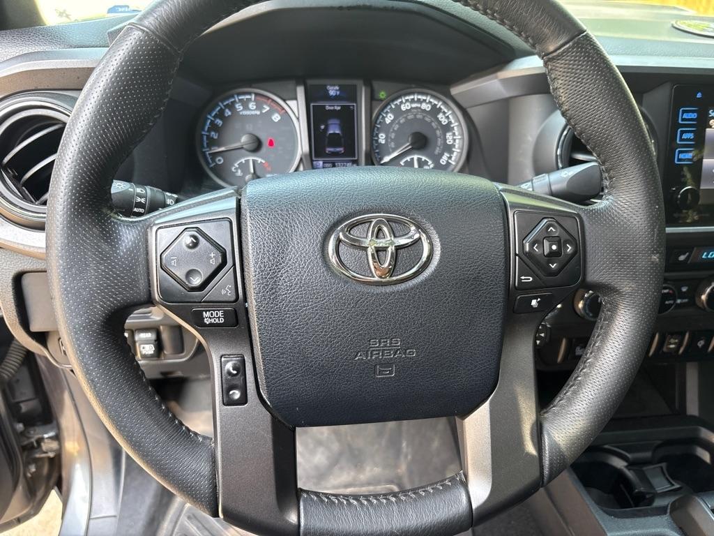 2017 Tacoma photo 18