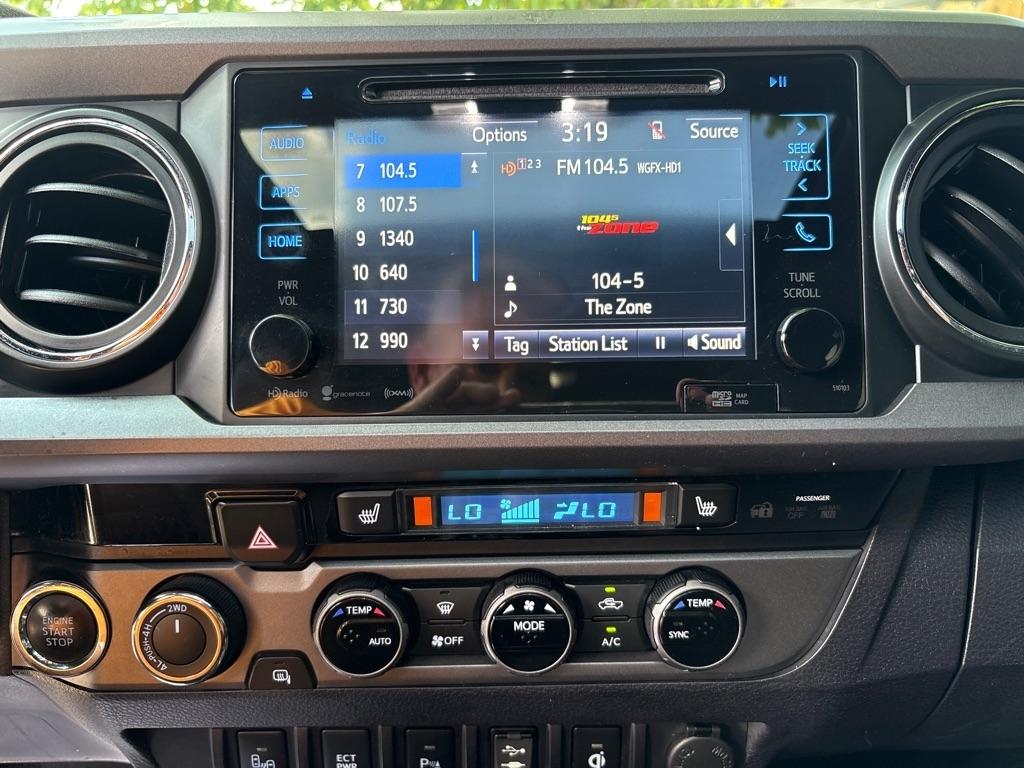 Toyota Tacoma SR5 Double Cab 6' Bed V6 4x4 AT (Natl) 2017