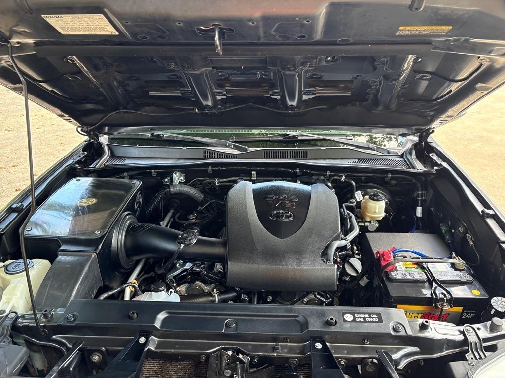 Toyota Tacoma SR5 Double Cab 6' Bed V6 4x4 AT (Natl) 2017