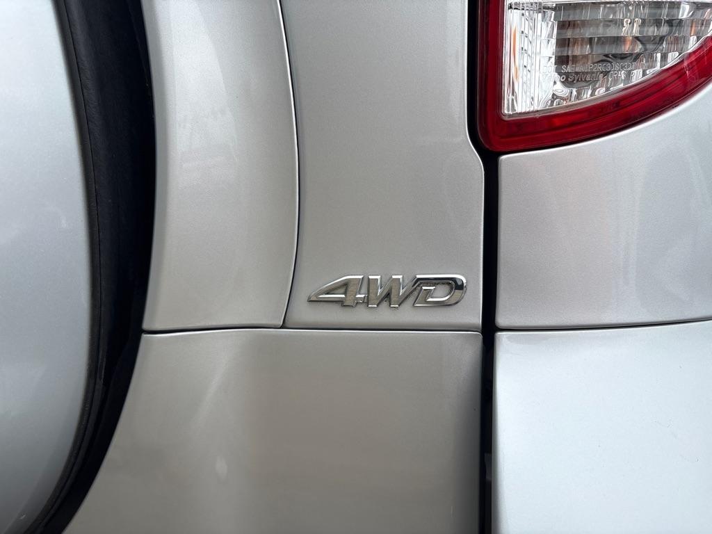 2012 RAV4 photo 7