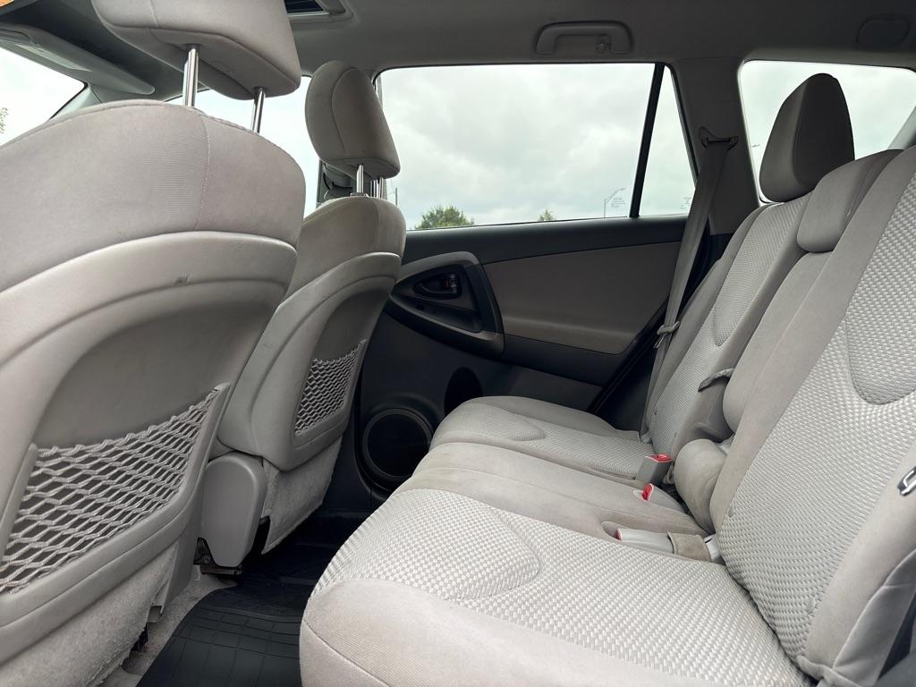 2012 RAV4 photo 14