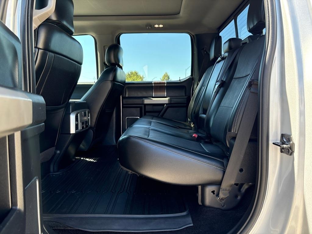2017 Ford F-150 Lariat - Photo 10