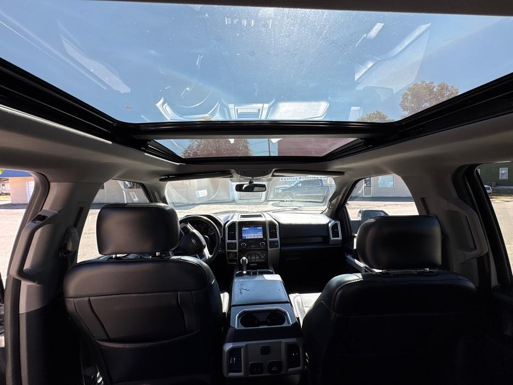 2017 Ford F-150 Lariat - Photo 12