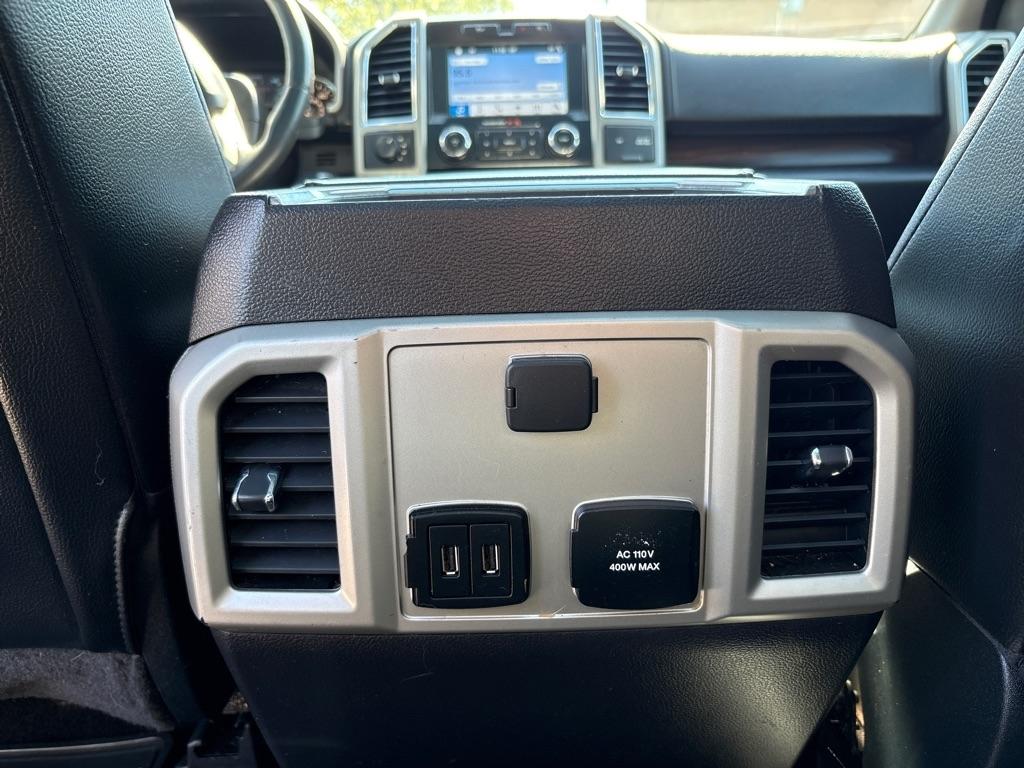 2017 Ford F-150 Lariat - Photo 13