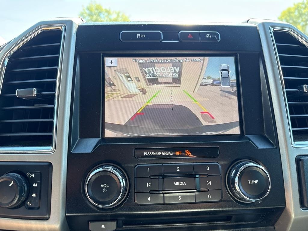 2017 Ford F-150 Lariat - Photo 22