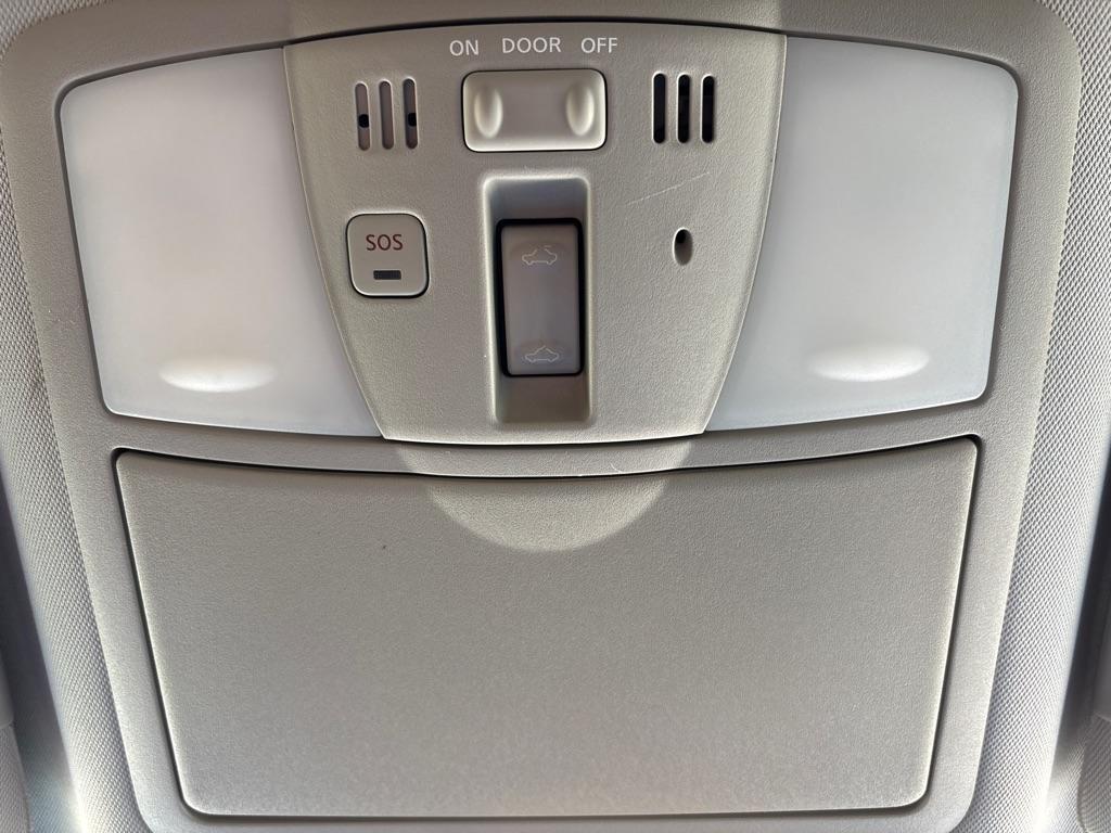 Nissan Armada 4x2 SL 2018