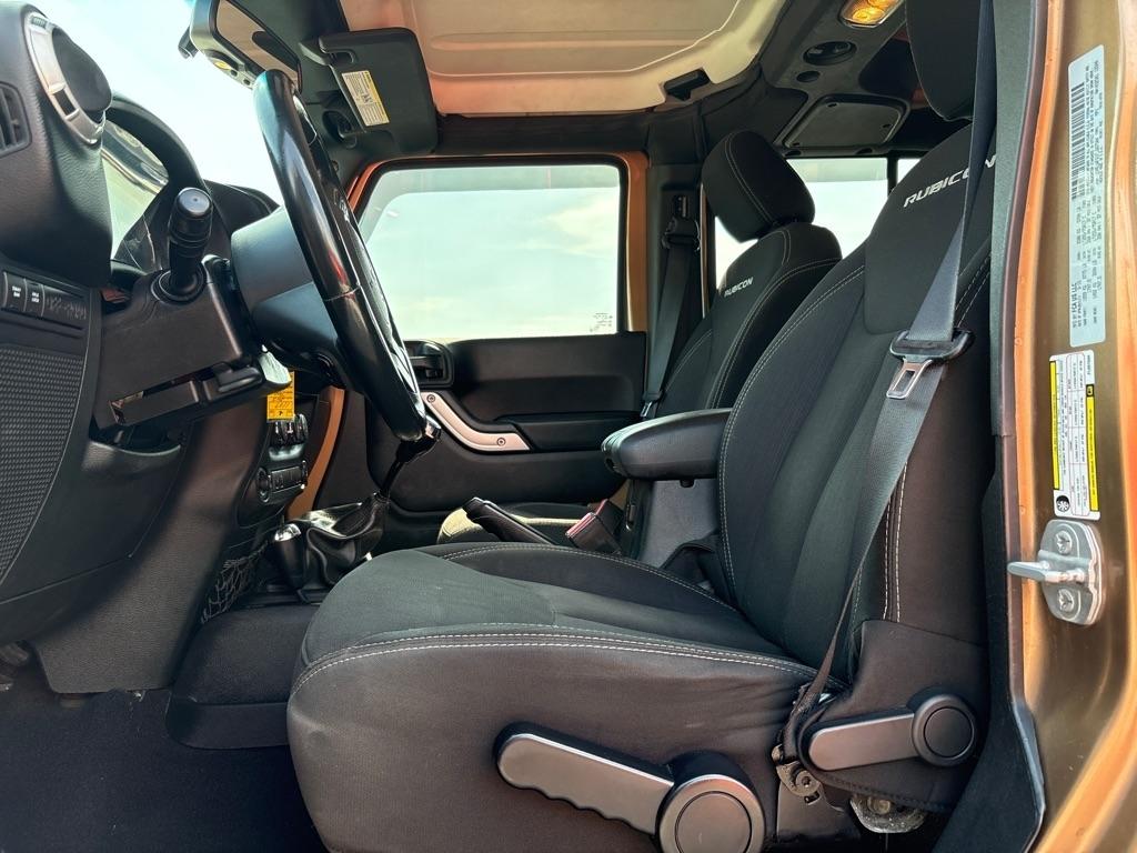 Jeep Wrangler Unlimited 4WD 4dr Rubicon 2015