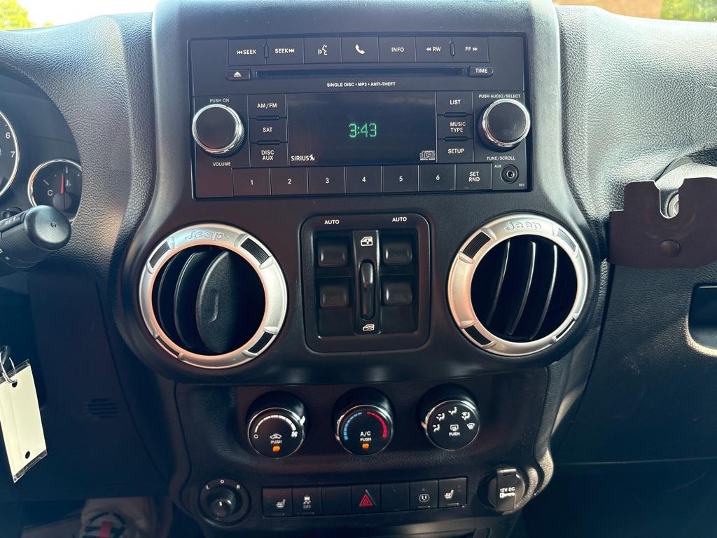 Jeep Wrangler Unlimited 4WD 4dr Rubicon 2015