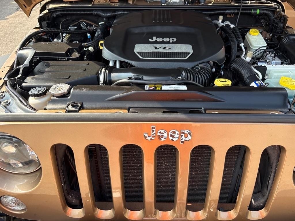 Jeep Wrangler Unlimited 4WD 4dr Rubicon 2015