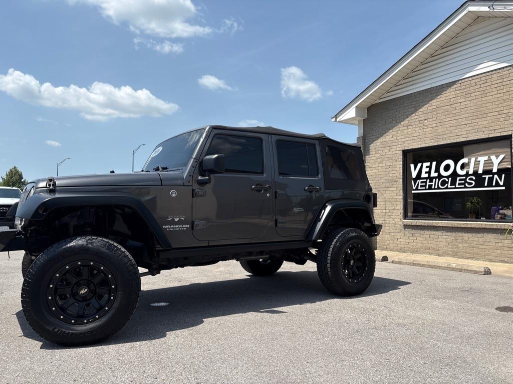 Jeep Wrangler Unlimited 4WD 4dr Sahara 2016