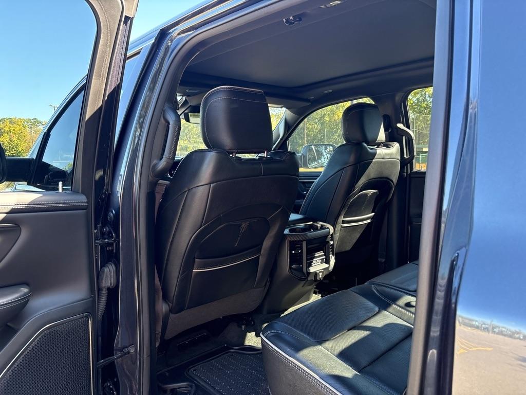 RAM 1500 Limited 4x2 Crew Cab 5'7" Box 2021