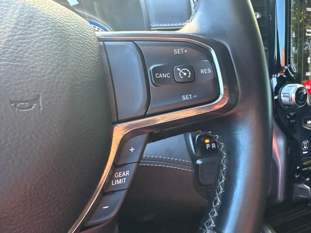 RAM 1500 Limited 4x2 Crew Cab 5'7" Box 2021
